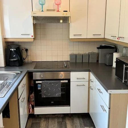 A Cozy Apartment In Barking Barking  Eksteriør billede